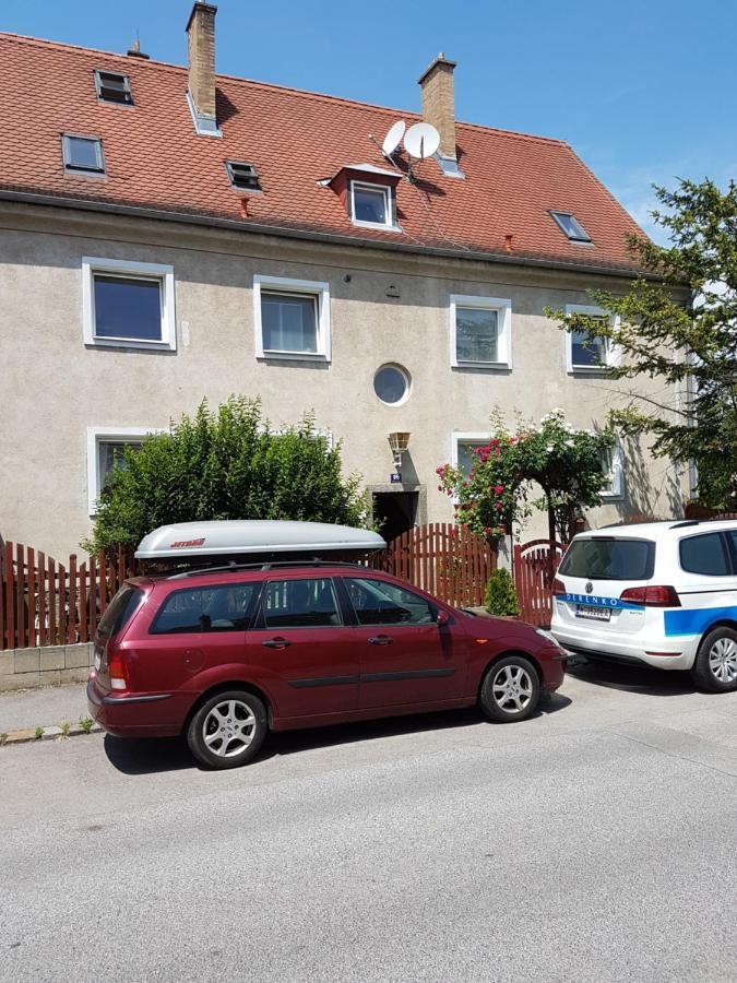 Ferienwohnung Korneuburg Bei Wien -1 Экстерьер фото